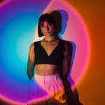 Lámpara Sunset RGB 16 Colores — Convierte Tu Habitación en un Espacio de Fotos Perfecto